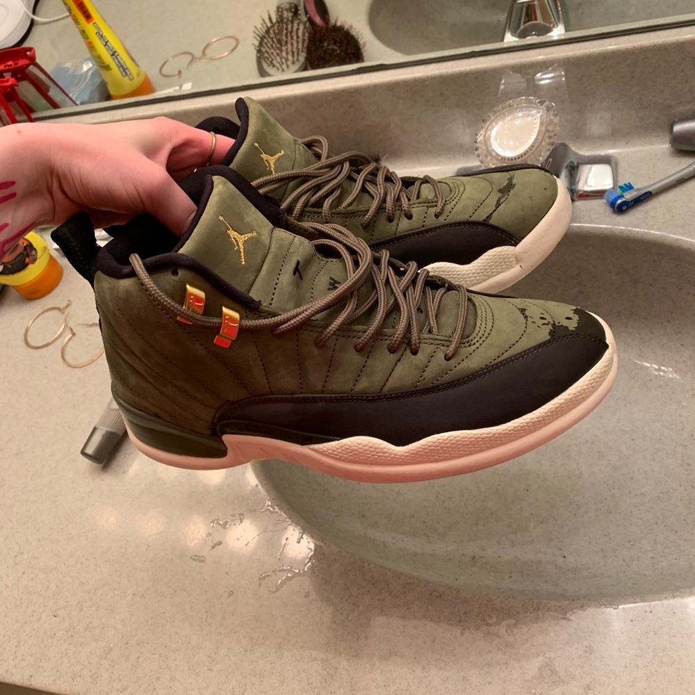 Nude green Jordan 12’s ✅